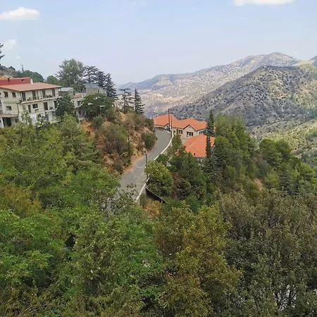 The Mouflon House Pedoulas ניקוסיה